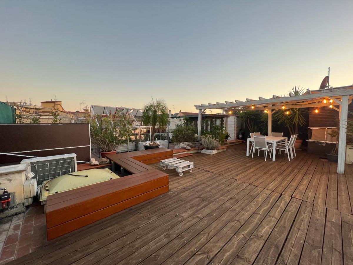 Апартаменты Rooftop In Historical Center Болонья Экстерьер фото